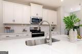 830 Leraes Way - Photo 4