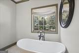 136 Huntcliff Trail - Photo 18