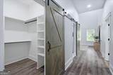 369 Hopkins Street - Photo 24