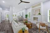 369 Hopkins Street - Photo 9