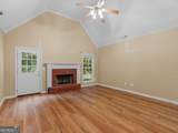 207 Cobblestone Lane - Photo 14