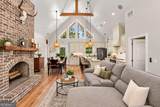 1608 Thompson Lane - Photo 8