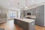 989 Bibbs Circle - Photo 1