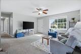 950 Meadowbrook Lane - Photo 4