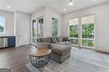 1290 Longreen Terr - Photo 3