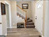 120 Lynn Place - Photo 10