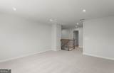 728 Mirror Lake Parkway - Photo 8