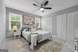 956 Oak Street - Photo 11