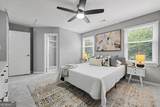 956 Oak Street - Photo 12