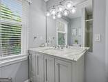 956 Oak Street - Photo 13