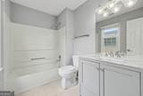 956 Oak Street - Photo 20