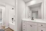 405 Amberleaf Cove - Photo 17