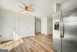 9464 Lakeview Road - Photo 10