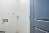1631 Burton Street - Photo 14