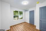 1631 Burton Street - Photo 17