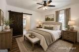 930 James Holcomb Road - Photo 21