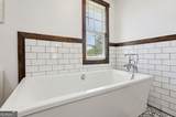 1060 Stephens Street - Photo 18