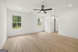 176 Llewellyn Street - Photo 15
