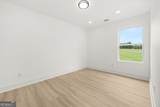 176 Llewellyn Street - Photo 23