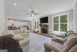 467 Longwood Place - Photo 10