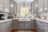 3926 Pineview Drive - Photo 12