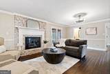 5422 Hill Road - Photo 5