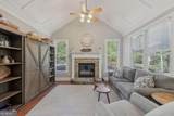 403 Grassmeade Way - Photo 13