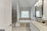 5922 Terrace Lake Point - Photo 23