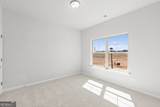 143 Greenview Court - Photo 23