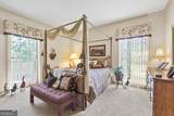 9995 Huntcliff Trace - Photo 13