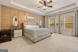 2046 Yvette Way - Photo 18