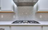2106 Lacroix Way - Photo 21