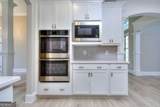 2106 Lacroix Way - Photo 22