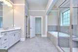 2106 Lacroix Way - Photo 28