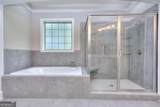 2106 Lacroix Way - Photo 29