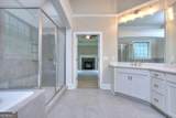 2106 Lacroix Way - Photo 30