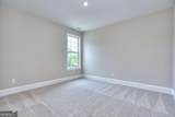 2106 Lacroix Way - Photo 32