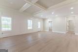 540 Sunset Avenue - Photo 10
