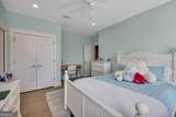 305 Yacht Club Lane - Photo 36