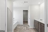 110 Hampton Hollow Drive - Photo 19