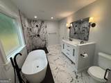 1389 Lanvale Drive - Photo 14