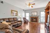 1895 Oak Tree Hollow - Photo 17