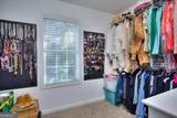 28 Vaux Way - Photo 35