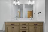 235 Oak Park Drive - Photo 18