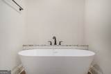 711 Charlotte Lane - Photo 18