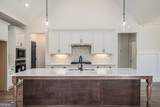 711 Charlotte Lane - Photo 8
