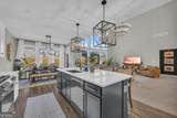 685 Michigan Circle - Photo 8
