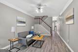 230 Valley Crossing - Photo 2