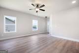 105 Winston Way - Photo 12