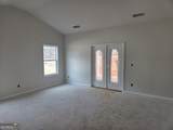308 Meadows Drive - Photo 16